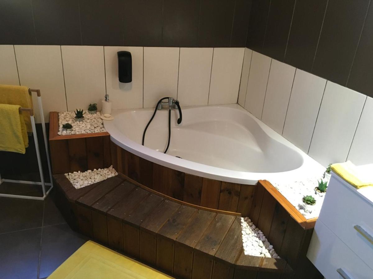 Ti Kaz Hoareau Bed & Breakfast ซาลาซี ภายนอก รูปภาพ
